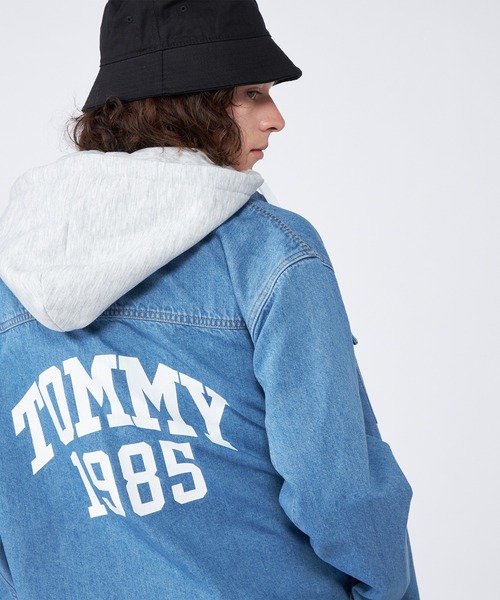 tommy jeans（トミー ジーンズ）の「フーデッドデニムシャケット（デニムジャケット・メンズ・ブルー・LARGE/MEDIUM/SMALL/X-LARGE）」の20枚目の写真
