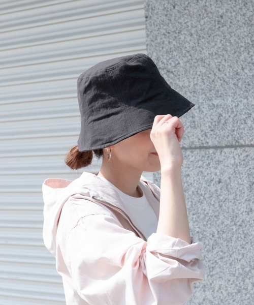 URBAN RESEARCH DOORS（アーバンリサーチドアーズ）の「コットンリネンパネルハット（ハット・レディース・ベージュ/ブラック/ホワイト系その他・-）」の3枚目の写真