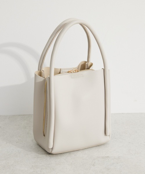 Green　Parks（グリーンパークス）の「・軽量3口2WAYバッグ（エコバッグ/サブバッグ・レディース・ライトグリーン/グレイッシュベージュ/アイボリー/ブラック・FREE）」の4枚目の写真