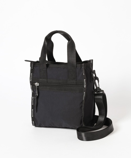 BAYFLOW(ベイフロー)の「ロゴパイピングスクエアショルダーバッグ(ショルダーバッグ・レディース・ブラック/グリーン/アイボリー/アニマル・FREE)」の9枚目の写真