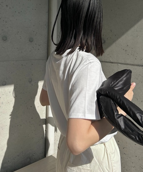 y/m by RIKA（イムバイリカ）の「Ability Tシャツ（Tシャツ/カットソー・レディース・オフホワイト/グリーン・FREE）」の4枚目の写真