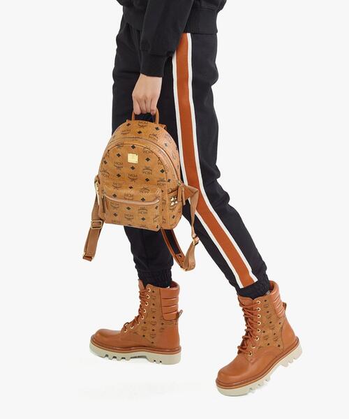 MCM(エムシーエム)の「MCM/エムシーエム/Stark サイドスタッズ バックパック/MINI(バックパック/リュック・メンズ・ブラウン・00)」の6枚目の写真