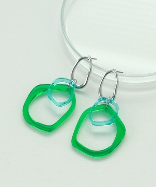 Three Four Time（ｽﾘｰﾌｫｰﾀｲﾑ）の「カラークリアフレームピアス（ピアス（両耳用）・レディース・ピンク/クリア/ブルー・FREE）」の7枚目の写真