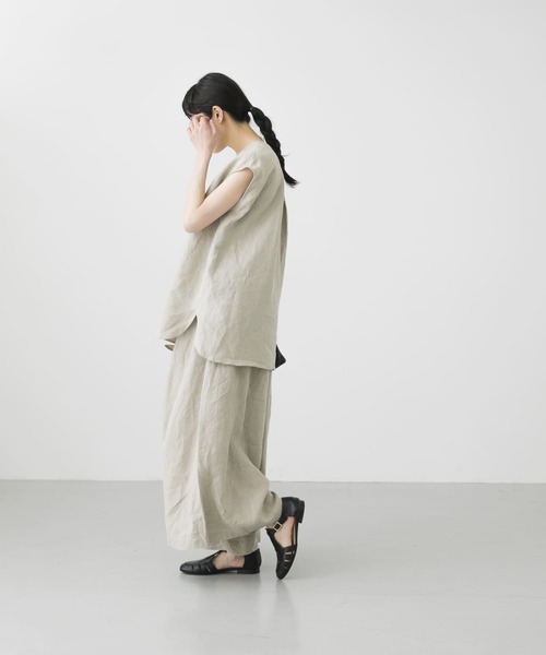 かぐれ（カグレ）の「リネンクルーネックフレンチスリーブ（シャツ