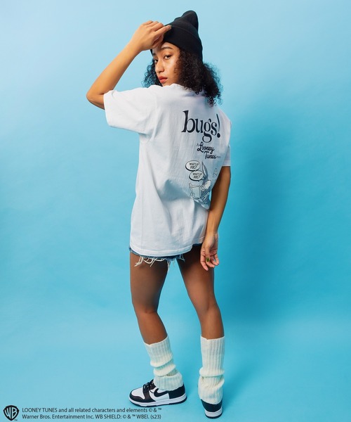 4GEEKS BY SPIRALGIRL(フォーギークスバイスパイラルガール)の「【LOONEY TUNES】バッグス・バニーTシャツ(Tシャツ/カットソー・レディース・ホワイト・FREE)」の4枚目の写真