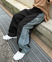 ナイロン切り替えルーズパンツ