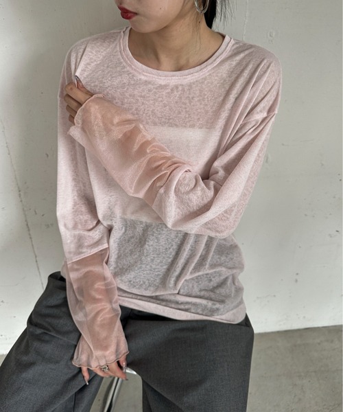 feepur(フェピュール)の「異素材スリーブシアーロンTee(Tシャツ/カットソー・レディース・ブラウン/ピンク/ブラック/オフホワイト/ブルー/グレー/ホワイト×ブラック・MEDIUM)」の7枚目の写真