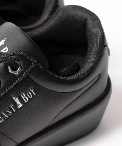 EASTBOY(イーストボーイ)の「EASTBOY/イーストボーイ ブランド ロゴ 厚底 軽量 コートウェッジソール シューズ(スニーカー・レディース・ブラック/ホワイト・22.5cm/23cm/23.5cm/24cm/24.5cm)」の4枚目の写真