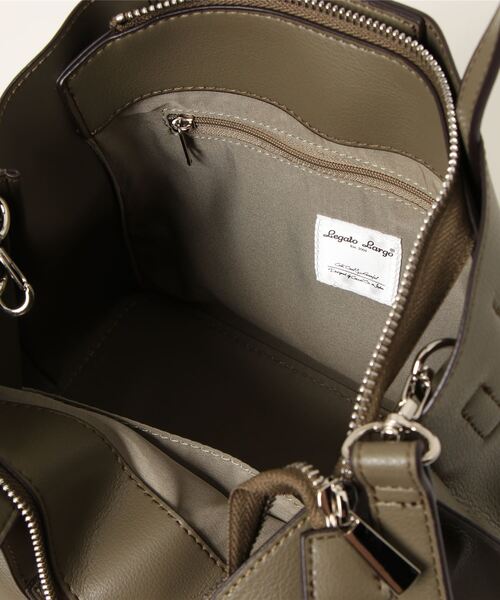 and it_(アンドイット)の「Legato Largo 【かるいかばん】 2WAYトートバッグ(トートバッグ・レディース・ライトグレー/ブラック/オリーブ/アイボリー/ラベンダー/キャメル/グレイッシュベージュ・FREE)」の12枚目の写真