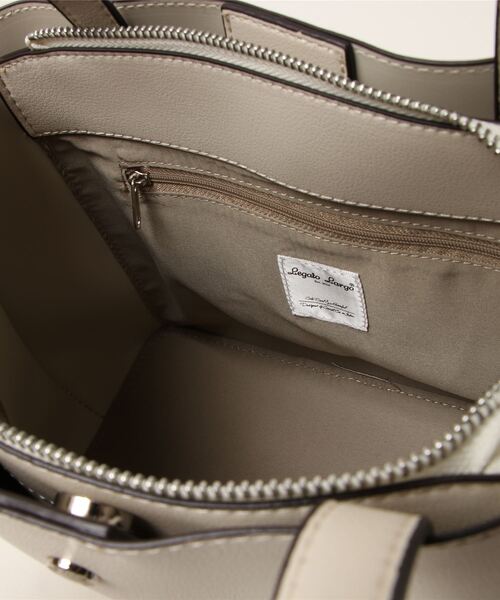 and it_(アンドイット)の「Legato Largo 【かるいかばん】 2WAYトートバッグ(トートバッグ・レディース・ライトグレー/ブラック/オリーブ/アイボリー/ラベンダー/キャメル/グレイッシュベージュ・FREE)」の14枚目の写真