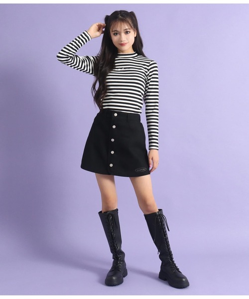 ANAP GｉRL（アナップガール）の「ボタンデザイン台形スカパン（スカート・キッズ・ブラック/ブルー/ブラウン・XS/M/S）」の12枚目の写真