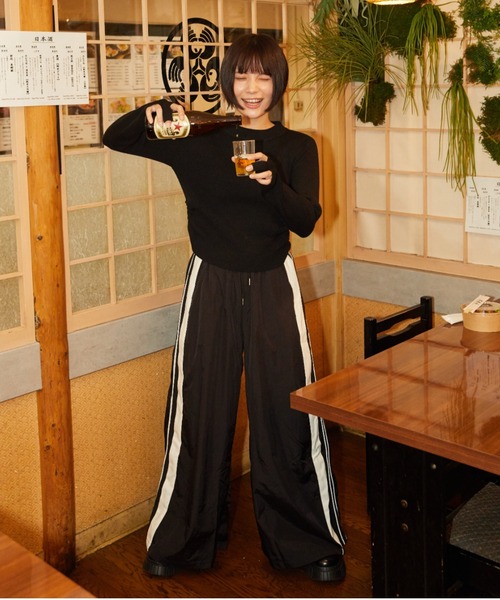 VeLV（ヴェルヴ）の「【ほげちゃんコラボ】F KNIT エフニット（ニット/セーター・レディース・レッド/オレンジ/ブラック・FREE）」の11枚目の写真