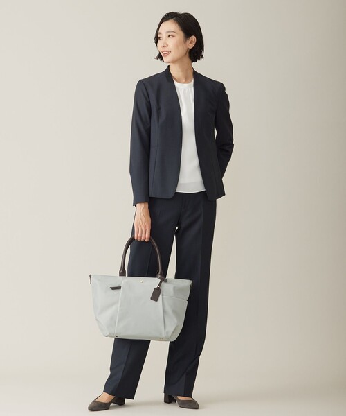 J.PRESS Ladies（J.プレス レディス）の「プルエラ フリルネック カットソー（Tシャツ/カットソー・レディース・ホワイト系/アイボリー系/ネイビー系・SMALL）」の10枚目の写真