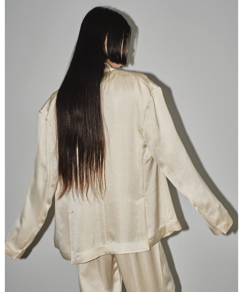 TODAYFUL（トゥデイフル）の「Satin Over Jacket（テーラード