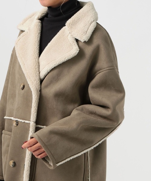 BAYFLOW(ベイフロー)の「2WAYフェイクムートン(ムートンコート・レディース・モカ/アイボリー・SMALL/MEDIUM)」の3枚目の写真