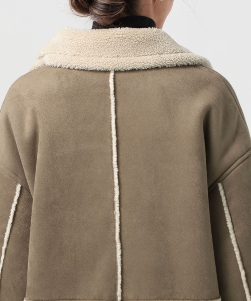 BAYFLOW(ベイフロー)の「2WAYフェイクムートン(ムートンコート・レディース・モカ/アイボリー・SMALL/MEDIUM)」の6枚目の写真