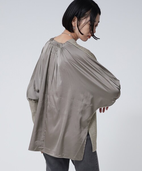 GALLEST（ギャレスト）の「ドルマンドッキングニット（ニット/セーター・レディース・ライトベージュ/ブラック/オレンジ/グレー・38/34）」の11枚目の写真