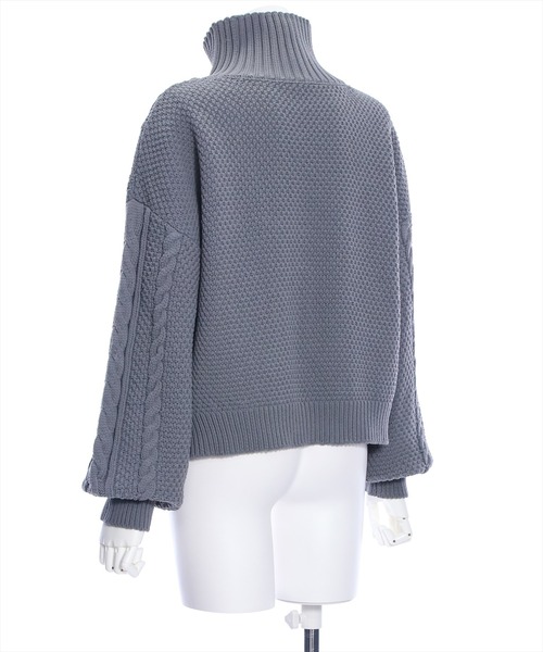 clear（クリア）の「配色ハーフジップケーブル編みニットトップス（ニット/セーター・レディース・ネイビー/チャコールグレー/グレイッシュベージュ・F）」の6枚目の写真