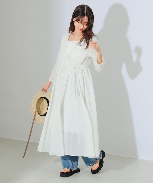 新品BEAMS GOLF 中綿スエードワンピース　ホワイト 新品BEAMS GOLF 中綿スエードワンピース ホワイト