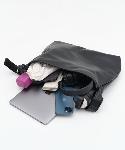 UNITED TOKYO（ユナイテッドトウキョウ）の「【WEB限定】チェンジトートバッグ（トートバッグ・レディース・ブラック/ホワイト・FREE）」の16枚目の写真