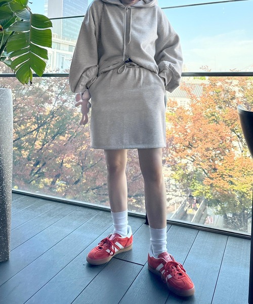 Alley by w closet（アリーバイダブルクローゼット）の「【Alley/SETアイテム】フードジップパーカー＋タイトスカート（パーカー・レディース・オフホワイト/グレー・FREE）」の17枚目の写真