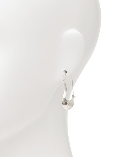 SHIPS(シップス)の「Luasifar:S ライン ピアス(ピアス(両耳用)・レディース・シルバー・ONE SIZE)」の3枚目の写真