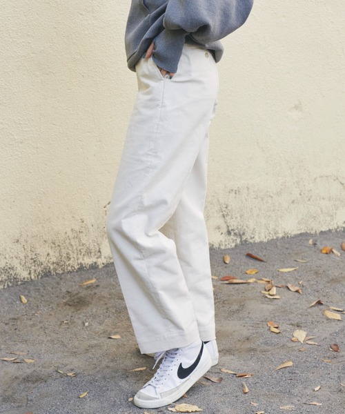 Auntie Rosa Holiday（アンティローザホリデー）の「ハイウエストコーデュロイパンツ（その他パンツ・レディース・ブラック/オフホワイト/ダークブラウン・マルチサイズ）」の17枚目の写真