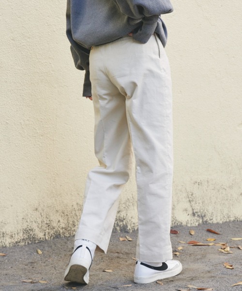 Auntie Rosa Holiday（アンティローザホリデー）の「ハイウエストコーデュロイパンツ（その他パンツ・レディース・ブラック/オフホワイト/ダークブラウン・マルチサイズ）」の18枚目の写真