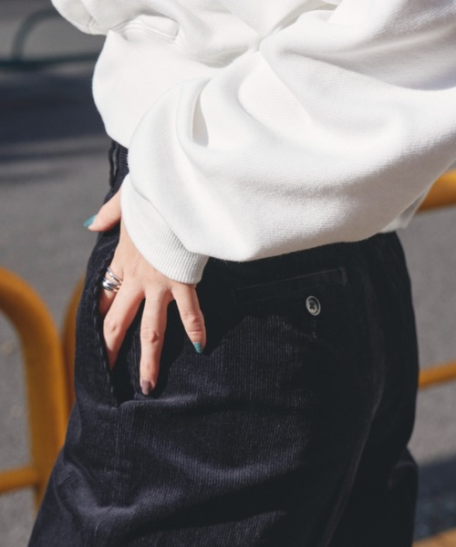 Auntie Rosa Holiday（アンティローザホリデー）の「ハイウエストコーデュロイパンツ（その他パンツ・レディース・ブラック/オフホワイト/ダークブラウン・マルチサイズ）」の13枚目の写真