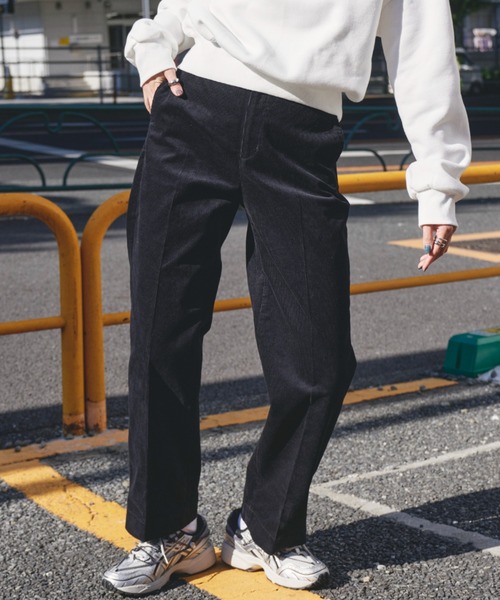 Auntie Rosa Holiday（アンティローザホリデー）の「ハイウエストコーデュロイパンツ（その他パンツ・レディース・ブラック/オフホワイト/ダークブラウン・マルチサイズ）」の4枚目の写真