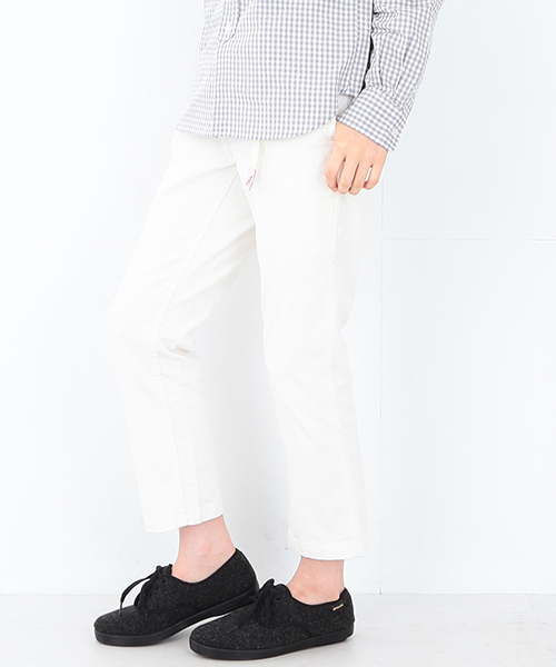 Gramicci(グラミチ)の「GRAMICCI×BEAMS BOY / 別注 コーデュロイ クロップドパンツ 15FW(その他パンツ・レディース・ホワイト/チャコールグレー/ネイビー・ONE SIZE)」の4枚目の写真