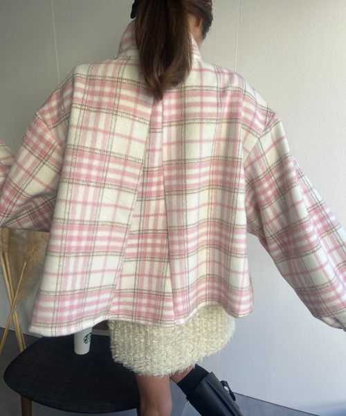 LAC-VERT(ラック・ヴェール)の「スタンドカラーAラインフレアジャケット(ステンカラーコート・レディース・ブラック/アイボリー/ピンク/ブラウン/チャコールグレー・FREE)」の10枚目の写真