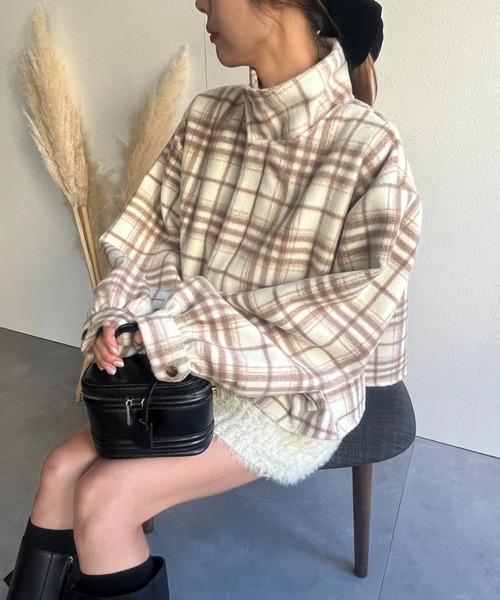 LAC-VERT(ラック・ヴェール)の「スタンドカラーAラインフレアジャケット(ステンカラーコート・レディース・ブラック/アイボリー/ピンク/ブラウン/チャコールグレー・FREE)」の17枚目の写真