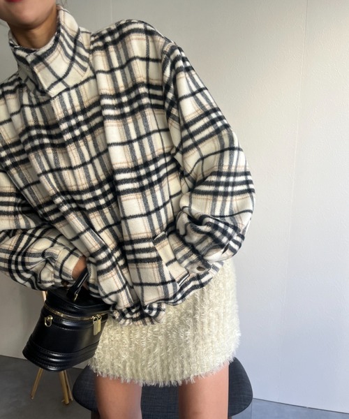 LAC-VERT(ラック・ヴェール)の「スタンドカラーAラインフレアジャケット(ステンカラーコート・レディース・ブラック/アイボリー/ピンク/ブラウン/チャコールグレー・FREE)」の6枚目の写真