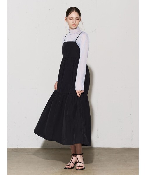 MIDIUMISOLID(ミディウミソリッド)の「MIDIUMISOLID for Ladies C/NY ティアードキャミソールワンピース(ワンピース・レディース・ブラック/オフホワイト/カーキ・FREE)」の15枚目の写真