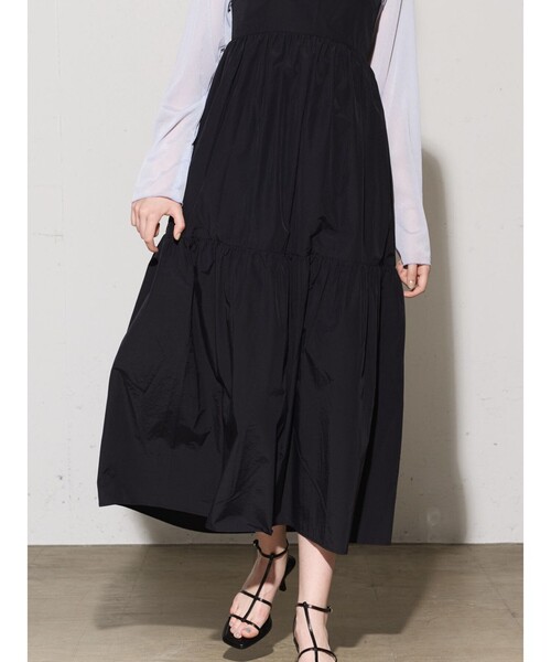 MIDIUMISOLID(ミディウミソリッド)の「MIDIUMISOLID for Ladies C/NY ティアードキャミソールワンピース(ワンピース・レディース・ブラック/オフホワイト/カーキ・FREE)」の11枚目の写真