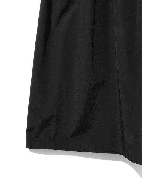 MIDIUMISOLID(ミディウミソリッド)の「MIDIUMISOLID for Ladies C/NY ティアードキャミソールワンピース(ワンピース・レディース・ブラック/オフホワイト/カーキ・FREE)」の6枚目の写真