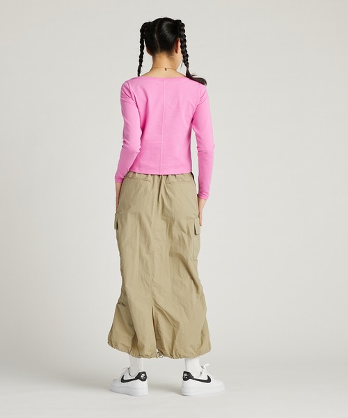 NIKE（ナイキ）の「《セットアップ対応商品》ナイキ エア ウィメンズ ロングスリーブ トップ / Nike Air Women's Long-Sleeve Top＜XS-2XL 展開＞（その他トップス・レディース・レッド系その他2/ブラック/パープル系その他・L/M/XL/2XL/S/XS）」の19枚目の写真