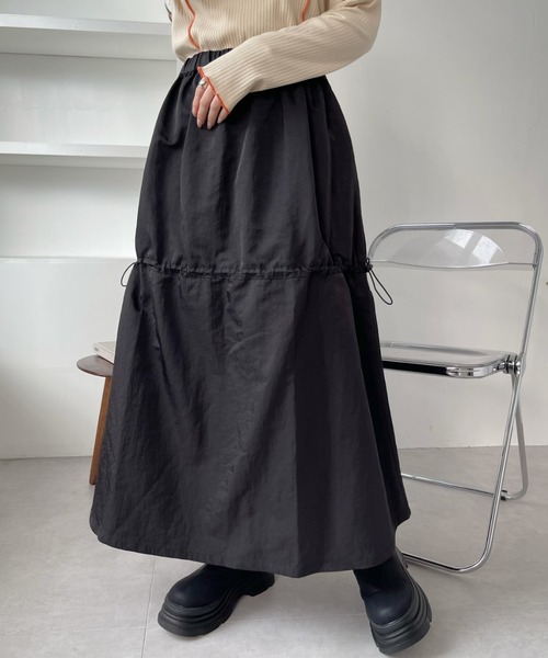 Ada.（エイダ）の「2WAY着用可能♪ ウエストゴム ドロスト ティアード シャカスカート（スカート・レディース・カーキ/ブラック・FREE）」の12枚目の写真