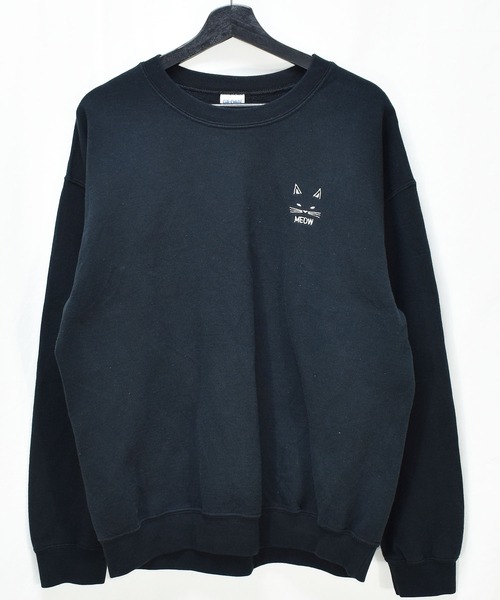 VINTAGE（ヴィンテージ）の「【ヴィンテージ古着】MEOW / ニャー 猫刺繍 クルーネックスウェット（スウェット・メンズ・ブラック・LARGE）」の2枚目の写真