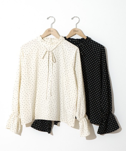 flower（フラワー）の「タイニードットリボンブラウス（シャツ/ブラウス・レディース・アイボリー/ブラック・FREE）」の5枚目の写真