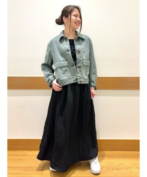 GAP(ギャップ)の「リラックス ユーティリティ ジャケット(デニムジャケット・レディース・グリーン/ベージュ/ブラック・M/L/XS/XXS/S)」の22枚目の写真