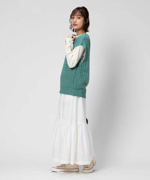 BEVERLY HILLS POLO CLUB(ビバリーヒルズポロクラブ)の「【BEVERLY HILLS POLO CLUB】【別注】ワンポイント刺繍ニットベスト(ベスト・レディース・キナリ/グリーン・フリー)」の21枚目の写真