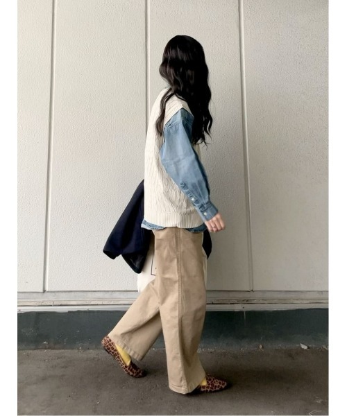 BEVERLY HILLS POLO CLUB(ビバリーヒルズポロクラブ)の「【BEVERLY HILLS POLO CLUB】【別注】ワンポイント刺繍ニットベスト(ベスト・レディース・キナリ/グリーン・フリー)」の11枚目の写真