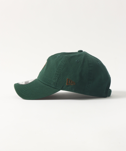 B.C STOCK（ベーセーストック）の「【NEW ERA / ニューエラ】 別注 920 UV BYCOL LOGO CAP（ハット・メンズ・グリーン/ブラック/ベージュ・FREE）」の4枚目の写真