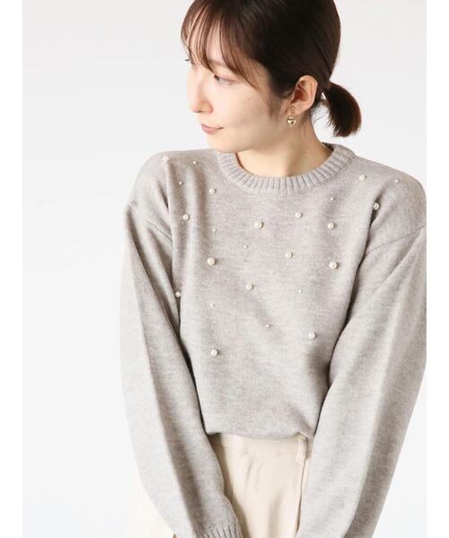 Te chichi TERRASSE(テチチテラス)の「ランダムパールニット(ニット/セーター・レディース・ブルー/グレー/ブラック/オフホワイト・F)」の17枚目の写真