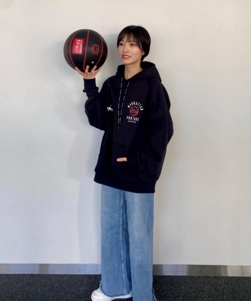 Manhattan Portage（マンハッタンポーテージ）の「Sweat Parka SPALDING（パーカー・メンズ・ブラック/ネイビー・MEDIUM/LARGE）」の7枚目の写真