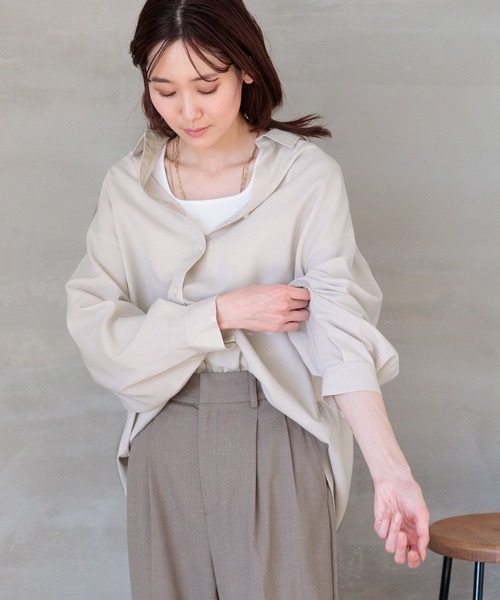 GLOBAL WORK(グローバルワーク)の「お手入れらくらくフレンチリネンシャツ/976693(シャツ/ブラウス・レディース・ブルー系その他5/ライトブルー/グレイッシュベージュ/パープル系その他2/グリーン系その他5/ベージュ系その他2/イエロー/オレンジ系5/ネイビー系9/オフホワイト・L/M)」の21枚目の写真