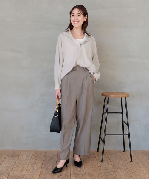 GLOBAL WORK(グローバルワーク)の「お手入れらくらくフレンチリネンシャツ/976693(シャツ/ブラウス・レディース・ブルー系その他5/ライトブルー/グレイッシュベージュ/パープル系その他2/グリーン系その他5/ベージュ系その他2/イエロー/オレンジ系5/ネイビー系9/オフホワイト・L/M)」の17枚目の写真