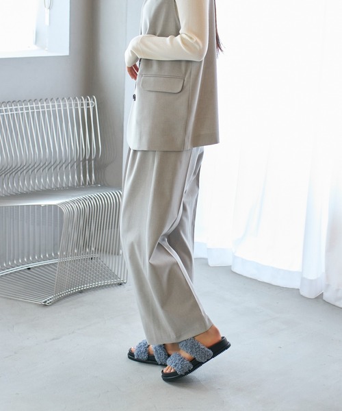 carino(カリーノ)の「エコファーもこもこサンダル(サンダル・レディース・ブルー/ブラウン・S/M/L/LL)」の16枚目の写真